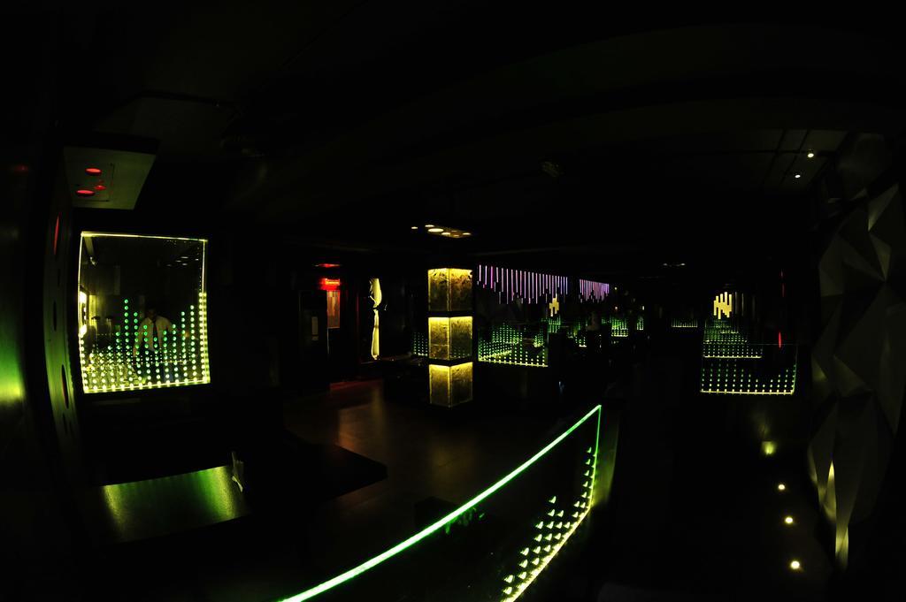 Hotel Arcadia Kottayam Esterno foto
