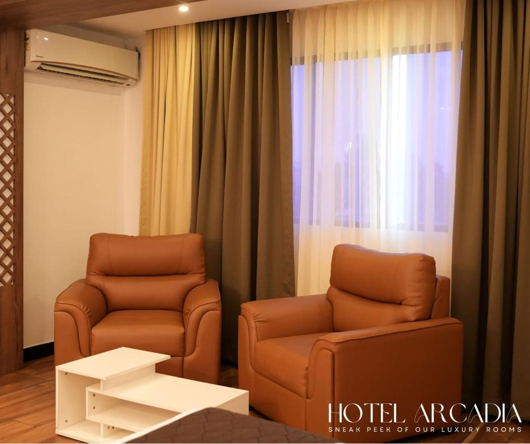 Hotel Arcadia Kottayam Esterno foto