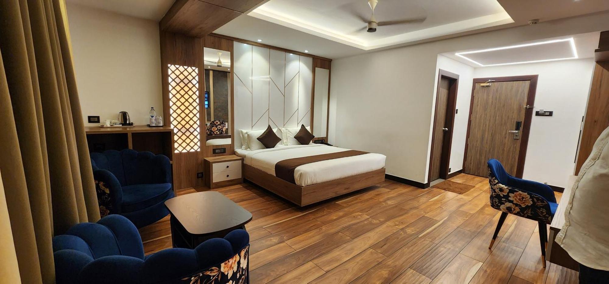 Hotel Arcadia Kottayam Esterno foto