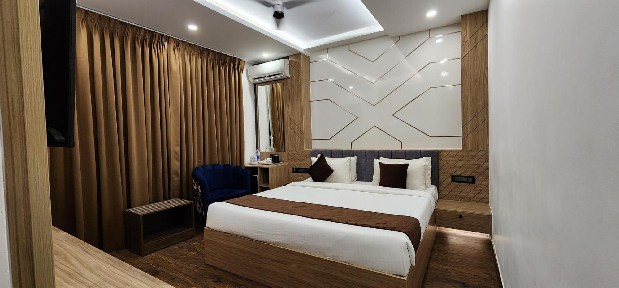 Hotel Arcadia Kottayam Esterno foto