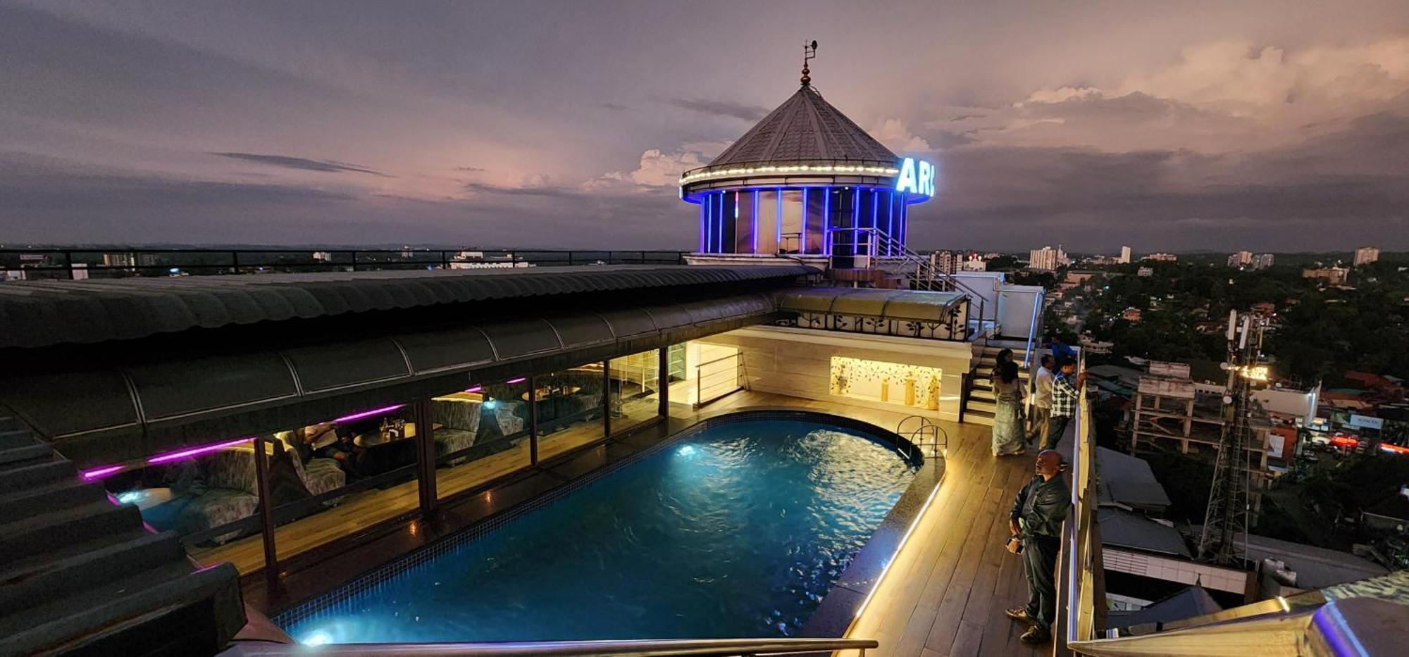Hotel Arcadia Kottayam Esterno foto