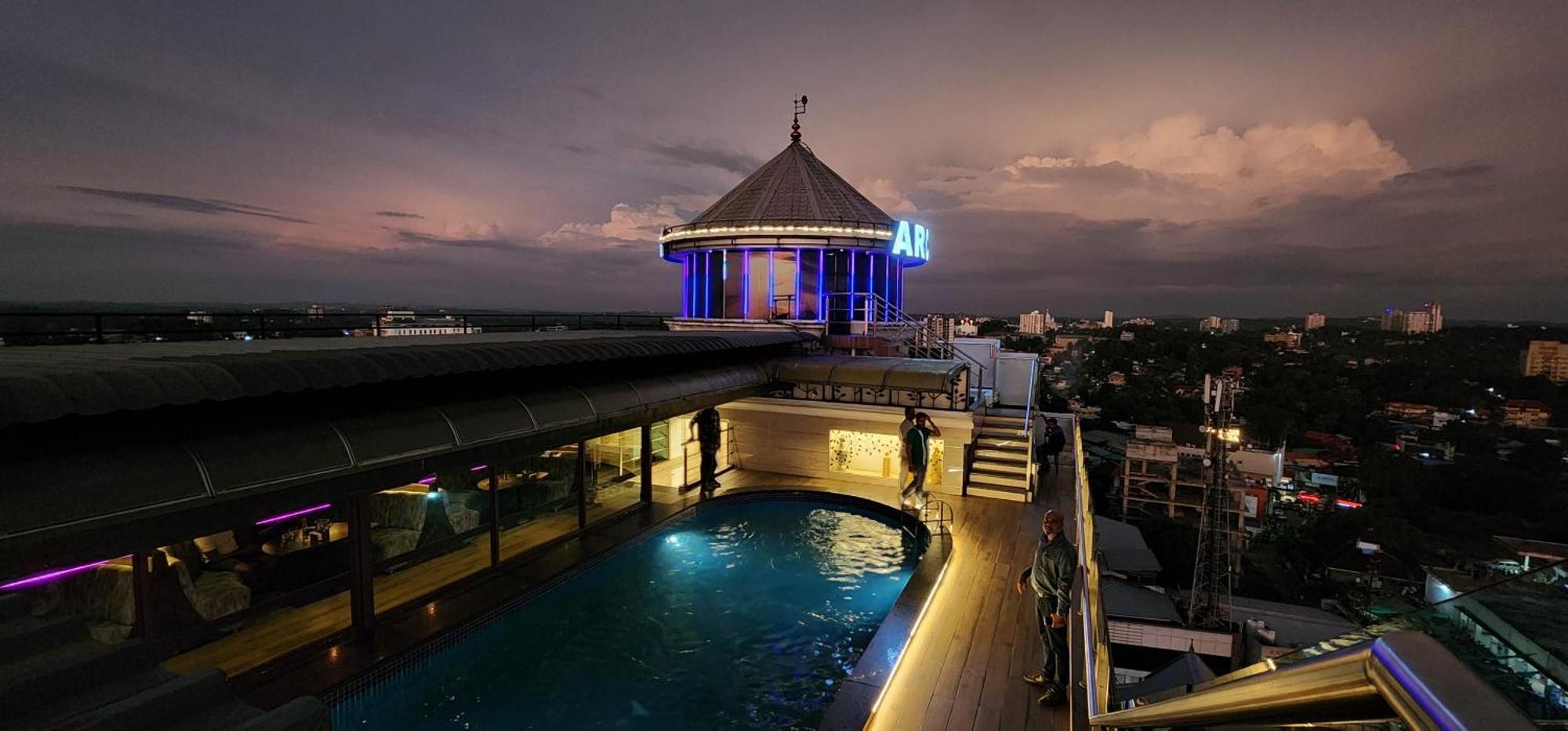 Hotel Arcadia Kottayam Esterno foto